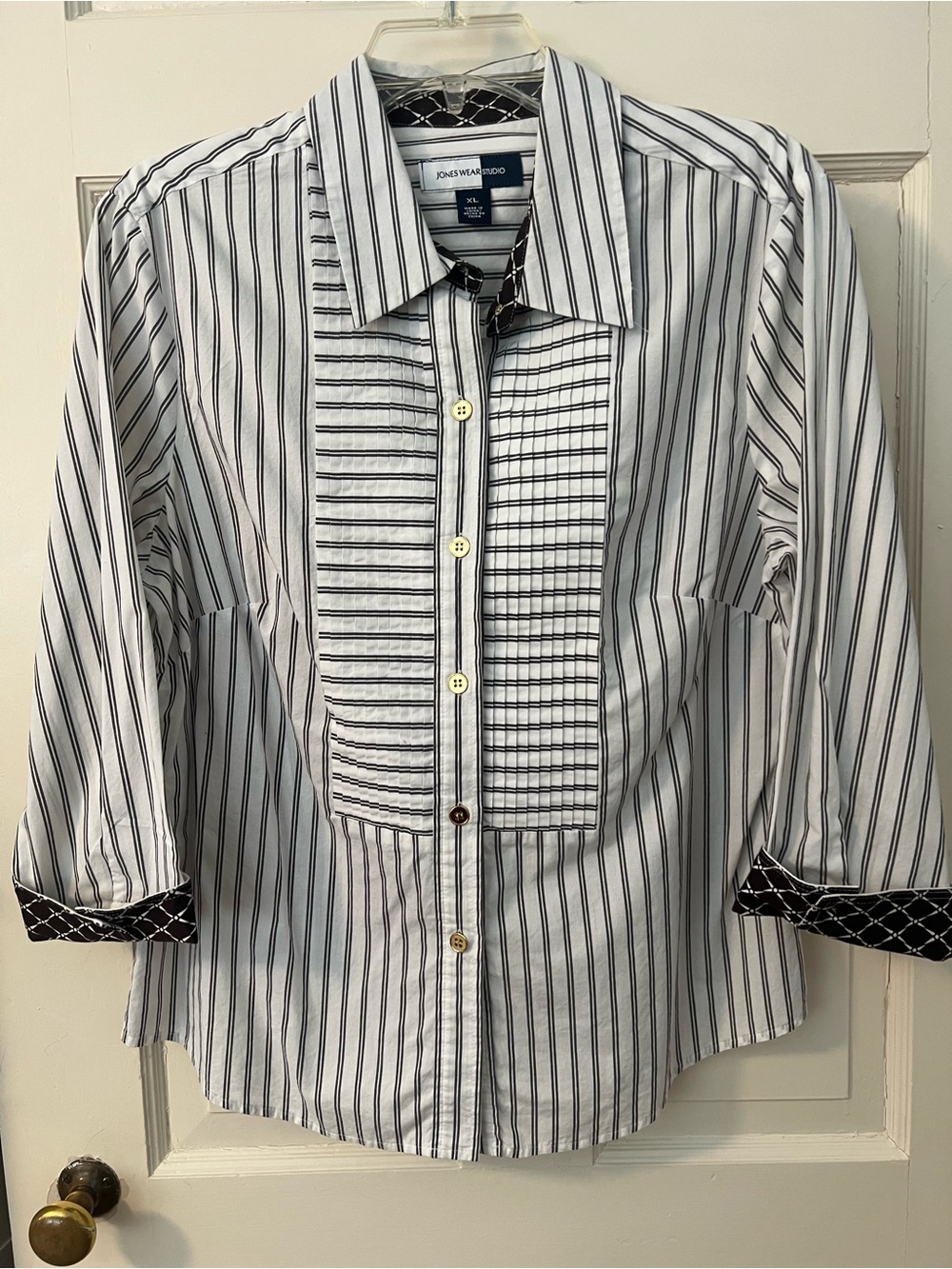 Jones Studio White Button-Down Shirt with Dark Brown Pinstripes